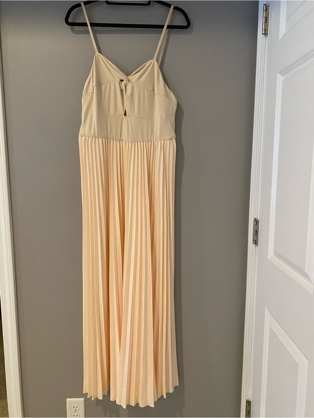 Pleated Spaghetti Strap Maxi Dress in Light Peach